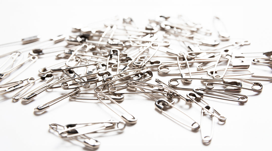 11 Crazy Survival Uses for Safety Pins